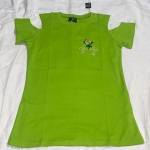 BNWT Rose Cross Green Cold Shoulder Shirt Medium